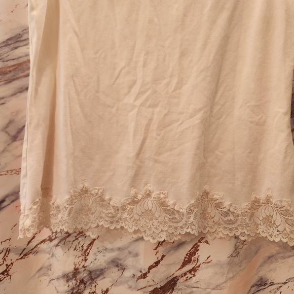 Coldwater Top - Picture 2 of 3